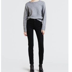NWT black Levi’s 511 slim women jeans 👖